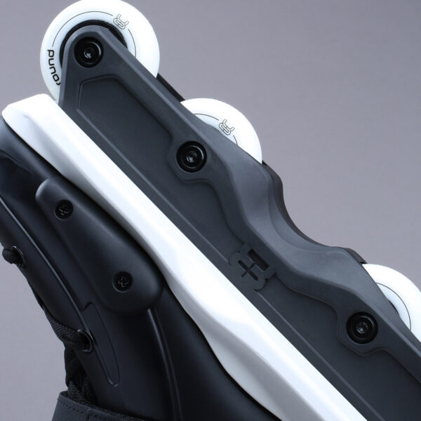 FRskate03442 FR - UFR STREET - BLACK